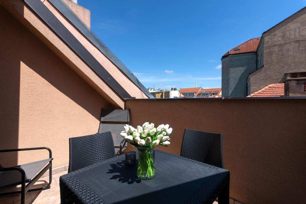 Bohemian Dreams Apartments And Suites Praga Exterior foto