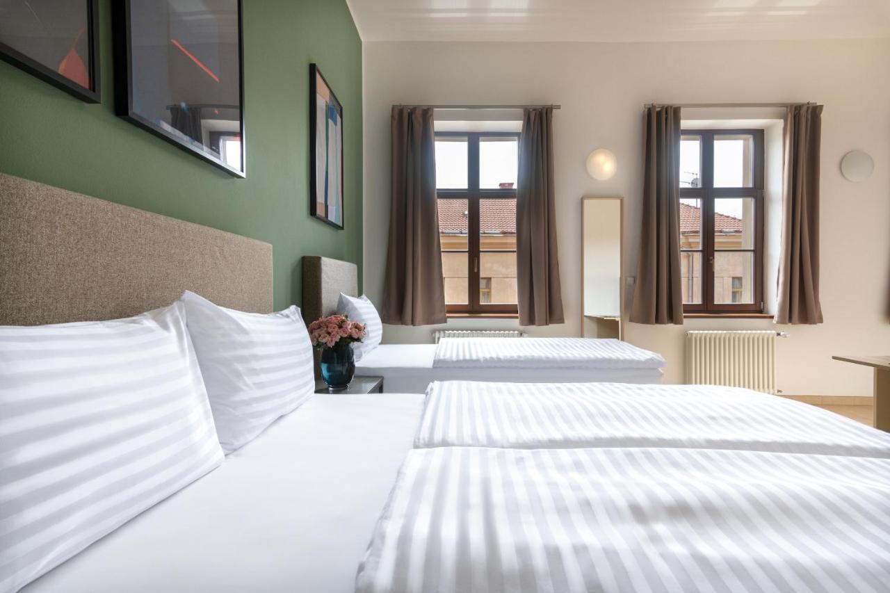 Bohemian Dreams Apartments And Suites By Dwellfort Praga Exterior foto