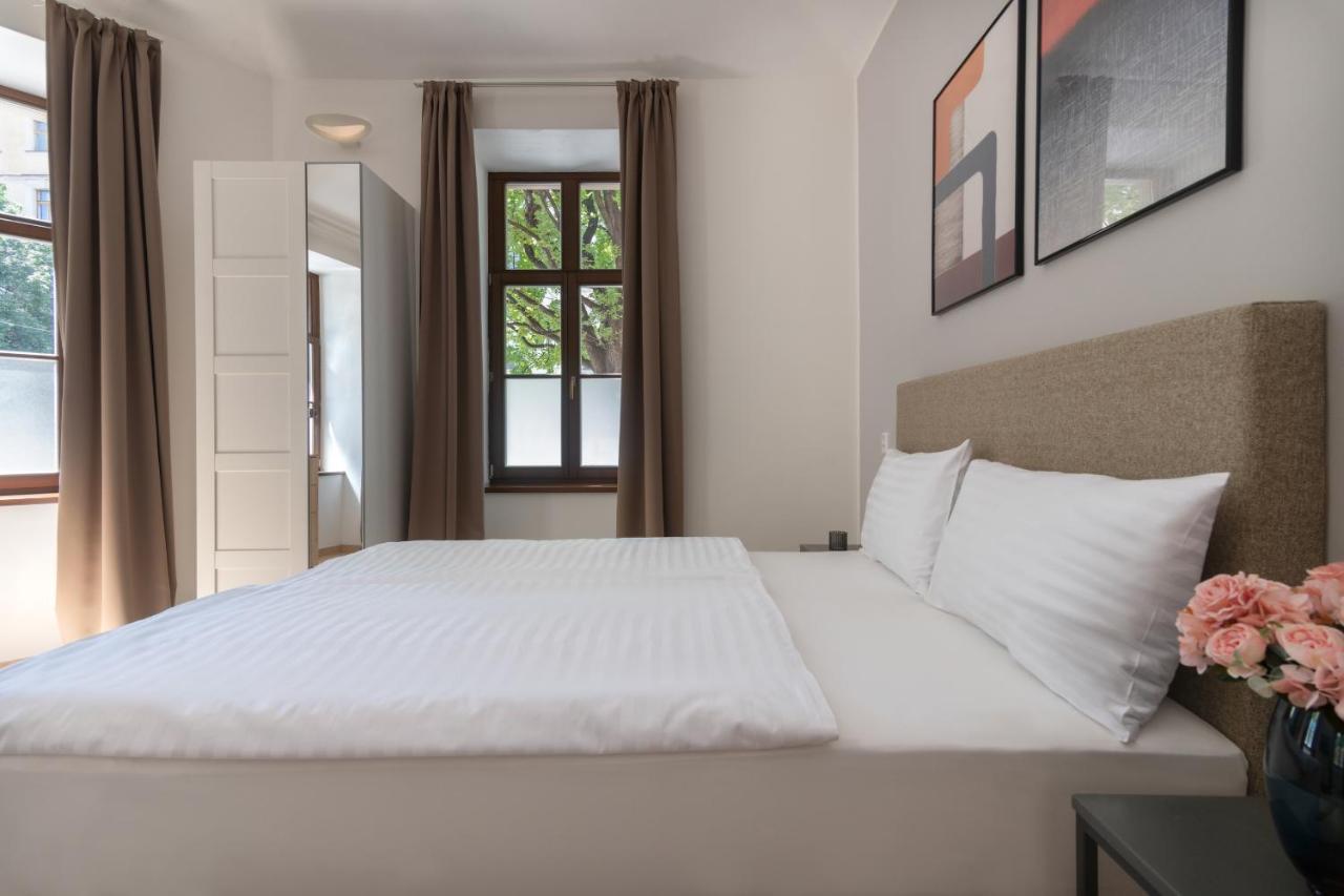 Bohemian Dreams Apartments And Suites By Dwellfort Praga Exterior foto