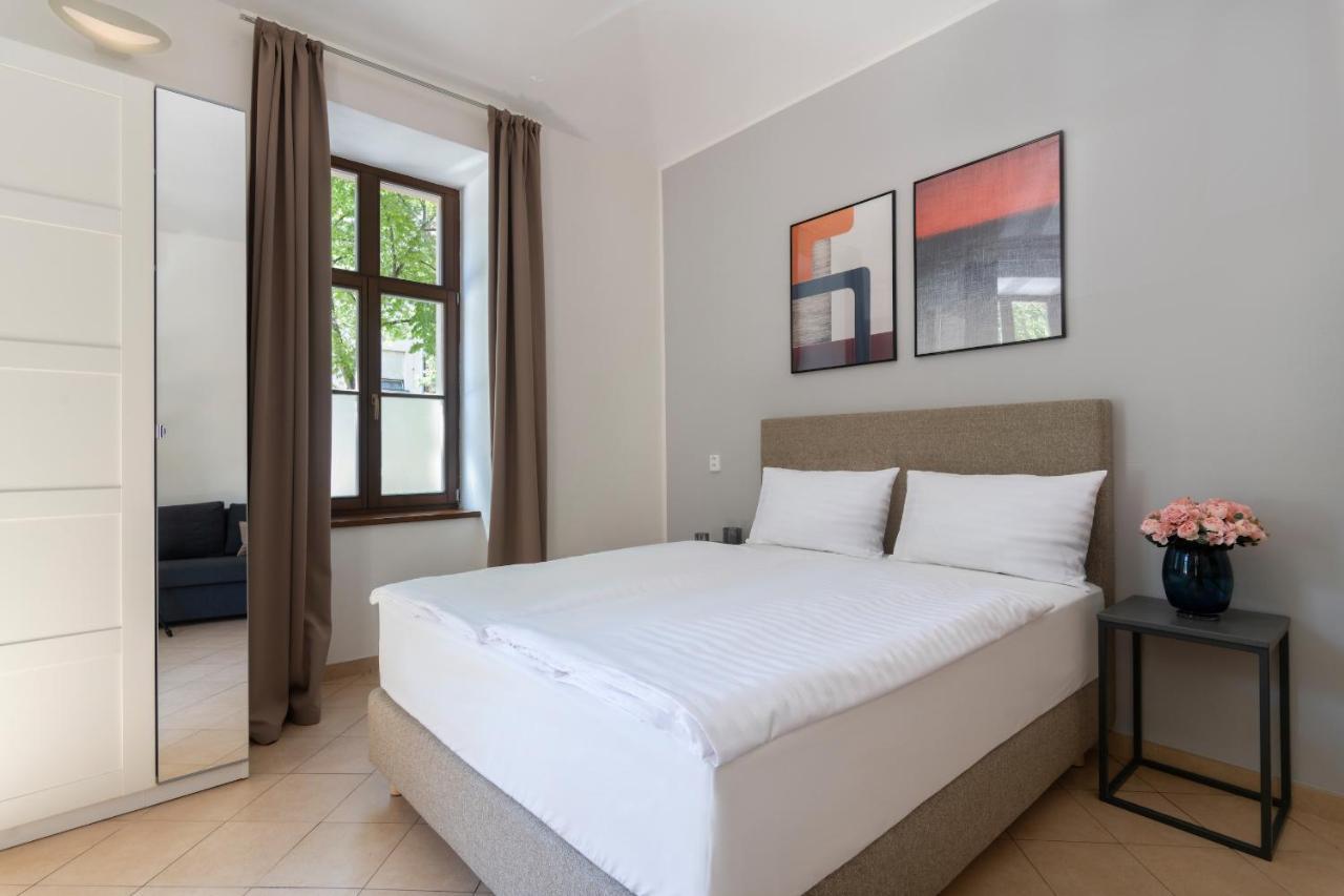 Bohemian Dreams Apartments And Suites By Dwellfort Praga Exterior foto