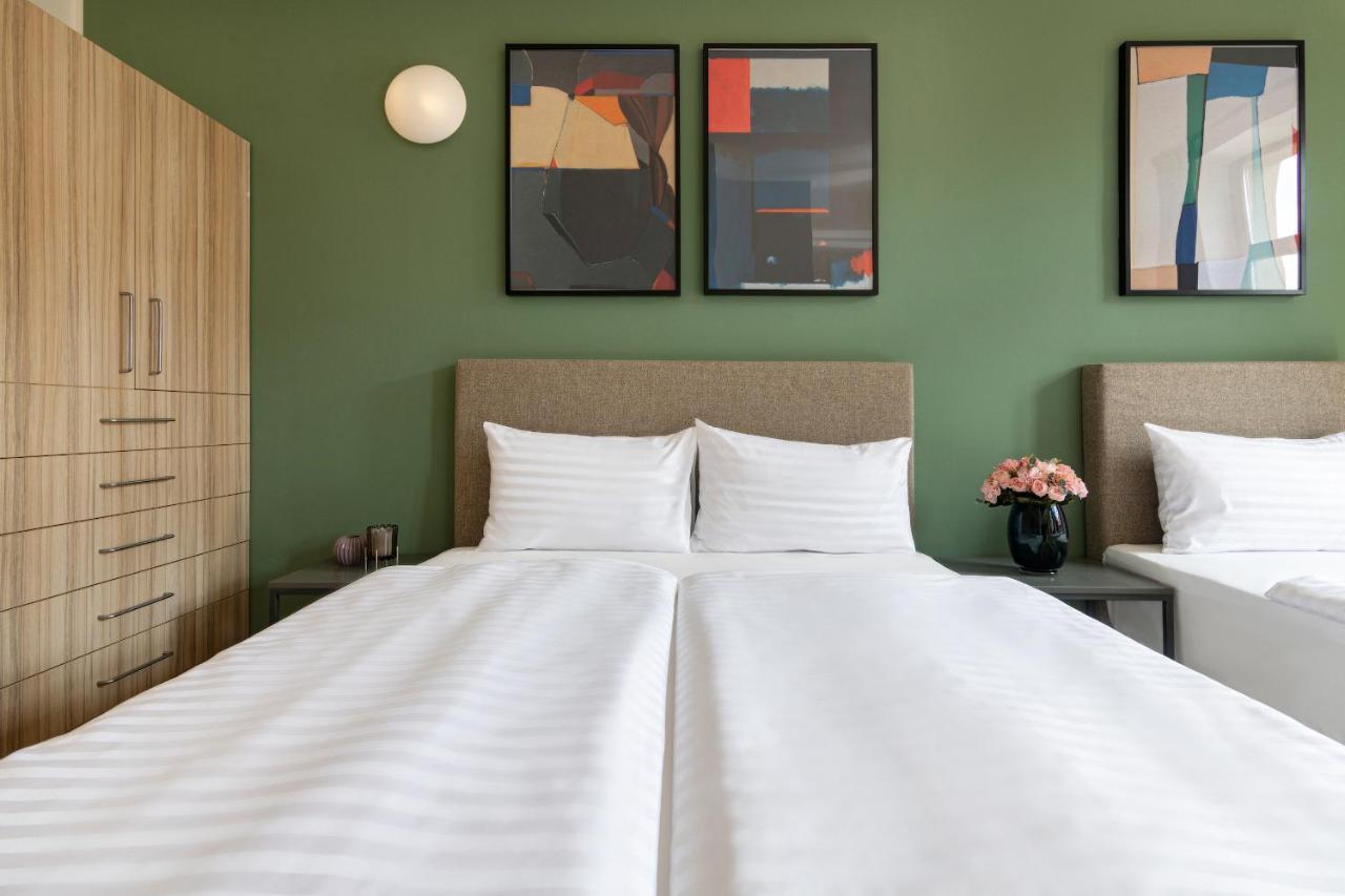 Bohemian Dreams Apartments And Suites By Dwellfort Praga Exterior foto