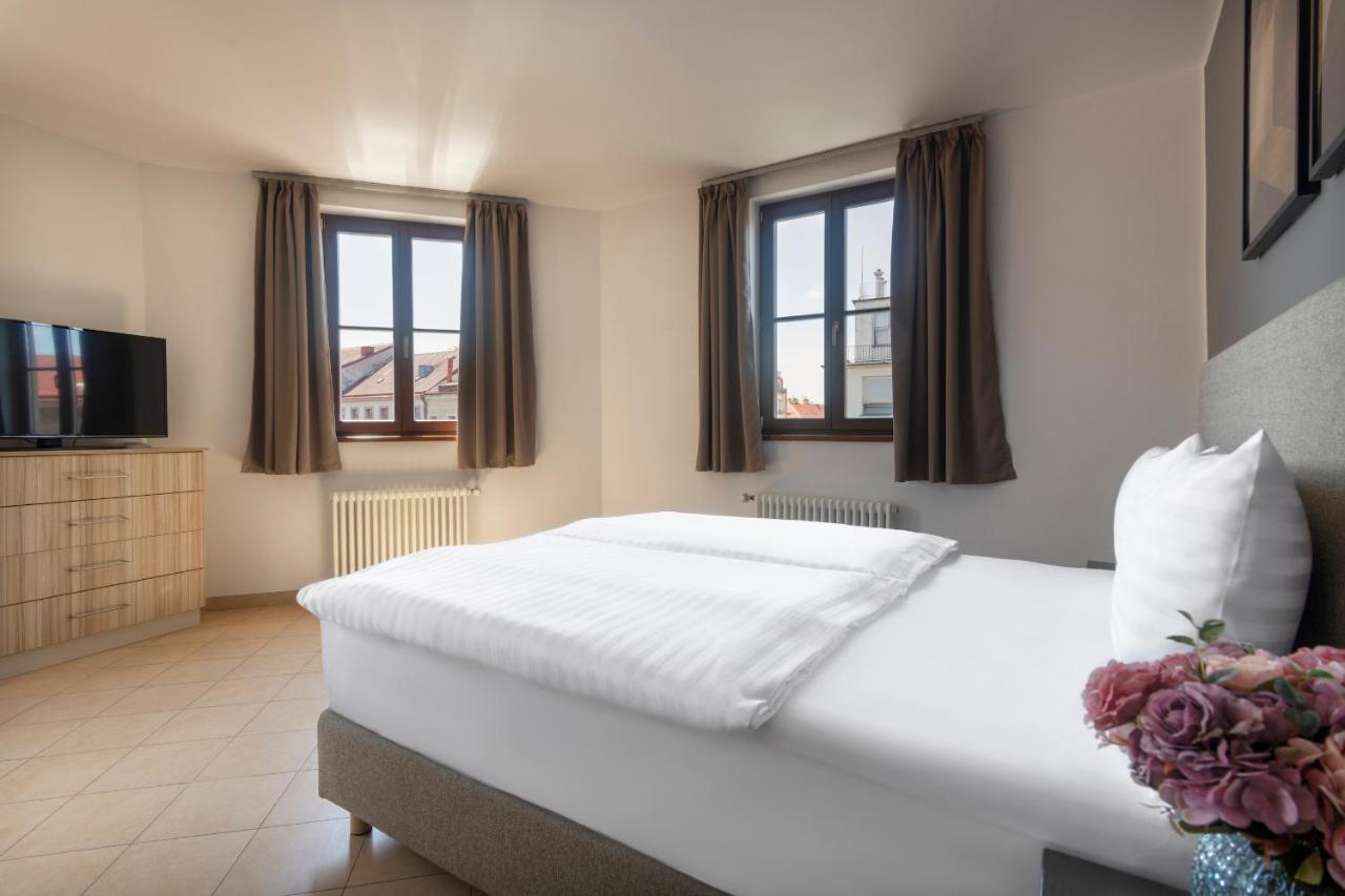 Bohemian Dreams Apartments And Suites By Dwellfort Praga Exterior foto