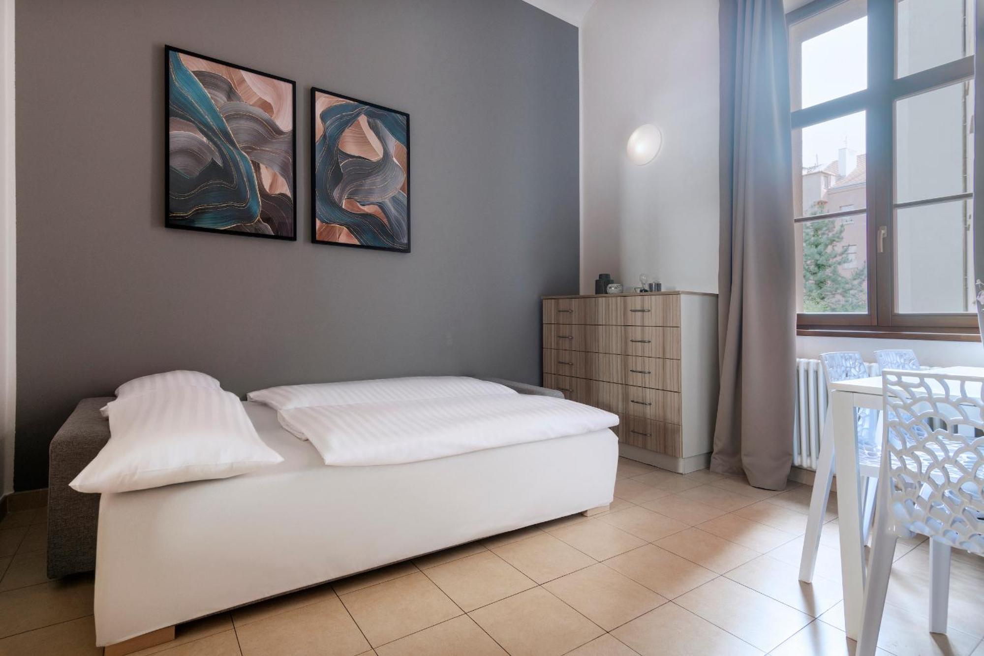 Bohemian Dreams Apartments And Suites By Dwellfort Praga Habitación foto
